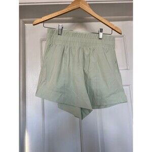 Abercrombie and fitch shorts in light green size small